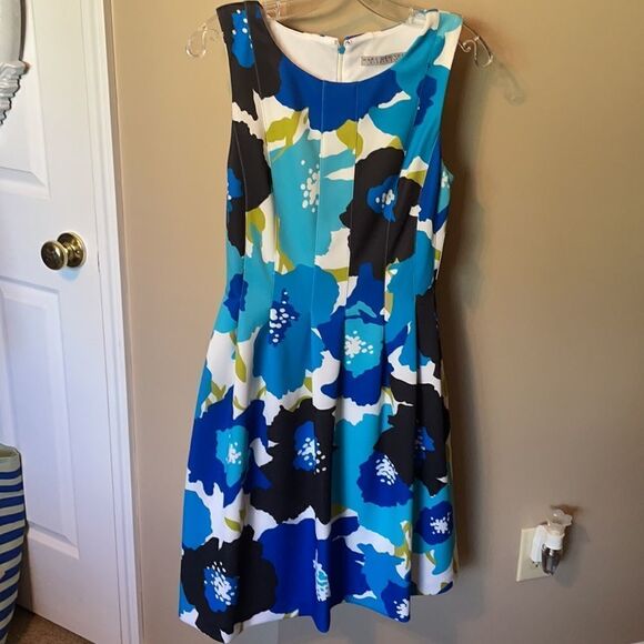 NEW $134 Marc New York Abstract Floral Scuba Fit & Flare Dress sz 8 - Picture 2 of 14